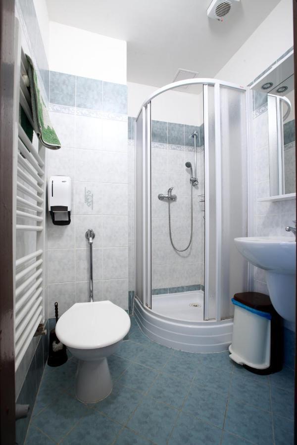 Hotel Slavie Klášterec nad Ohří エクステリア 写真